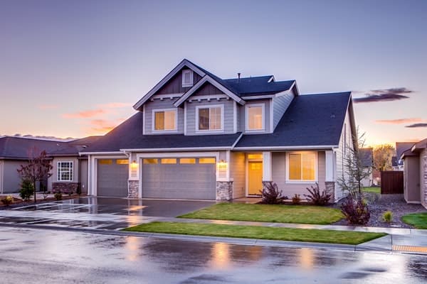 Coburg Hauskaufberatung mit Immobiliengutachter